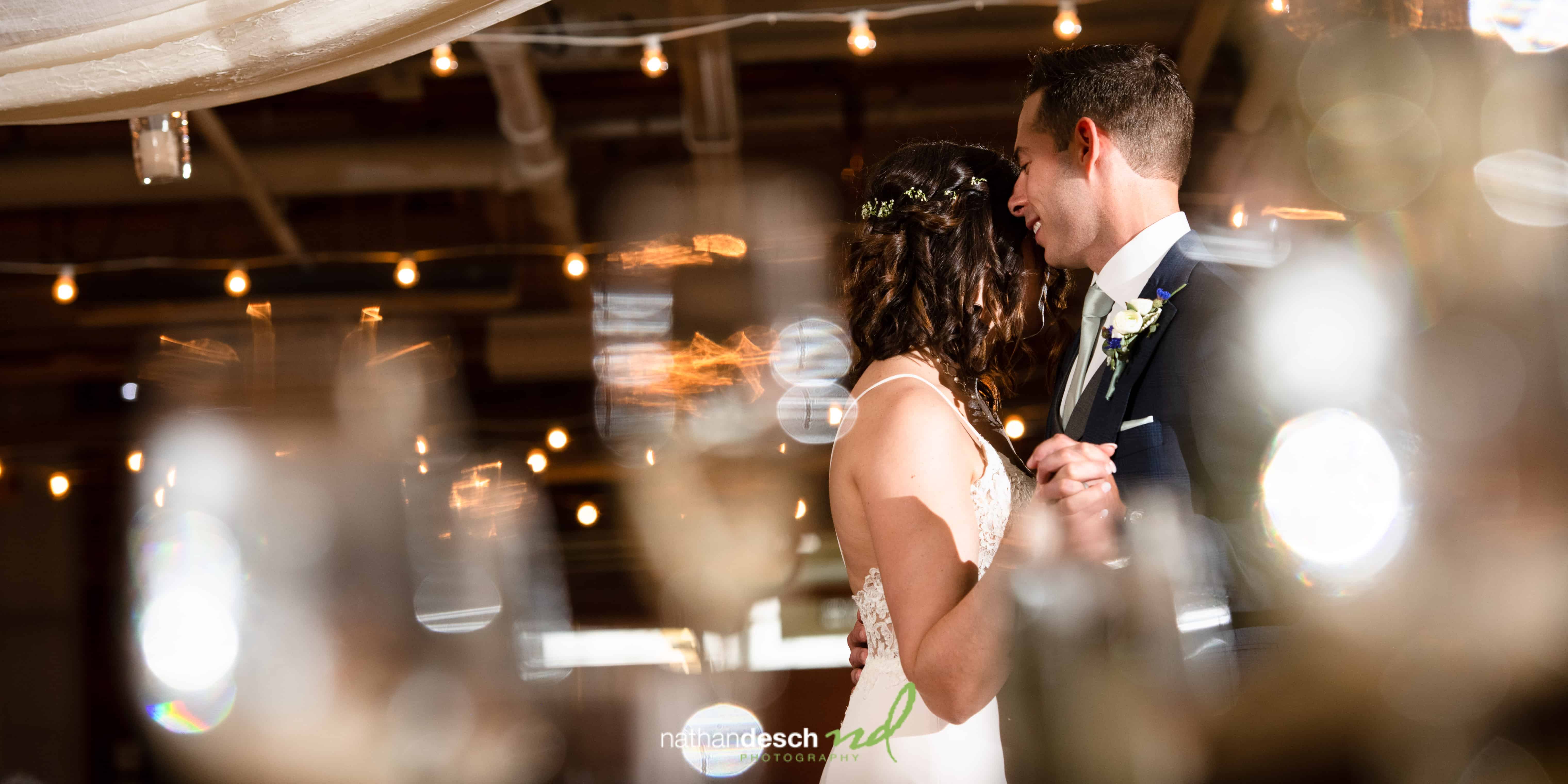 Reading wedding pictures