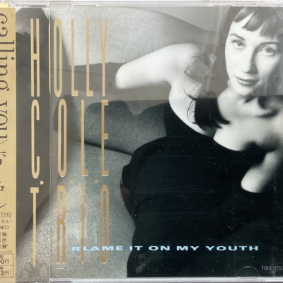 Holly Cole Trio – Blame It On My Youth