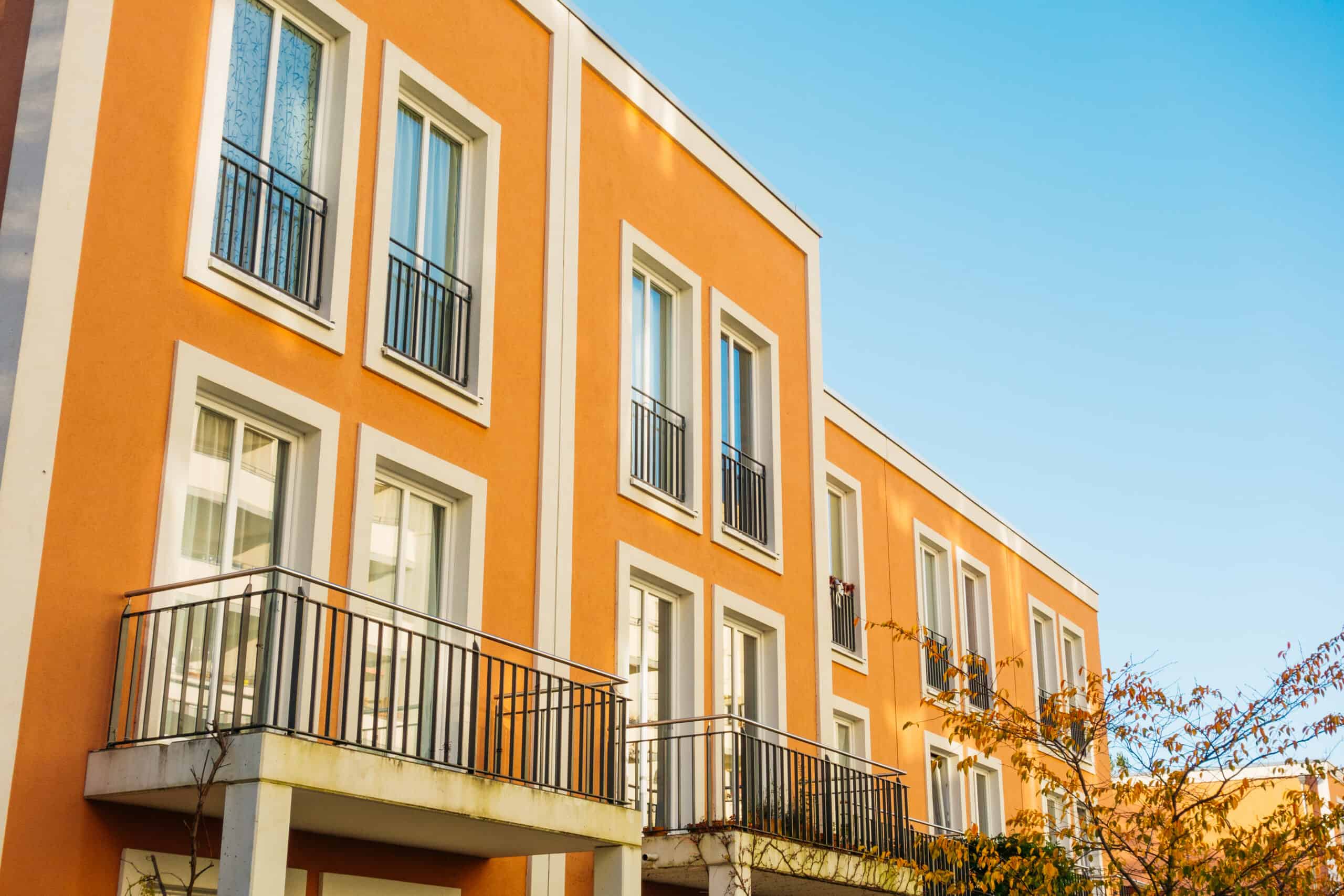 Home buyers performing final walkthrough