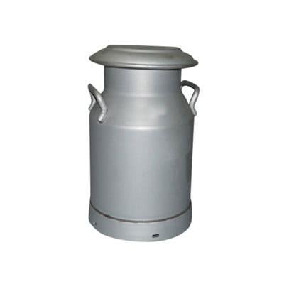 High-capacity milk canister for dairy farms, durable stainless steel dairy storage equipment.