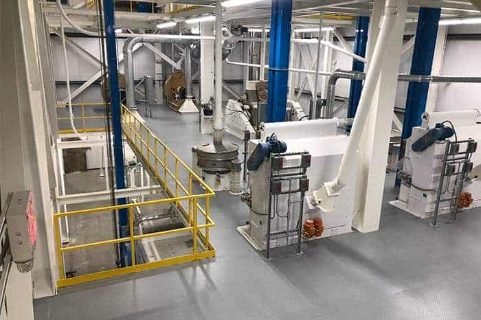 High-capacity dairy processing equipment for efficient milk production and dairy plant solutions.