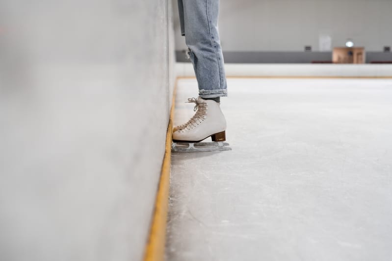 picture of someone ice skating