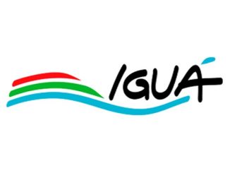 Água limpa e sustentável representada por um logotipo com ondas em cores verde, vermelha e azul, símbolo de recursos hídricos no Brasil.