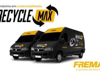 Caminhões de coleta de lixo reciclável FREMAX com destaque para sustentabilidade e eficiência no descarte de resíduos.