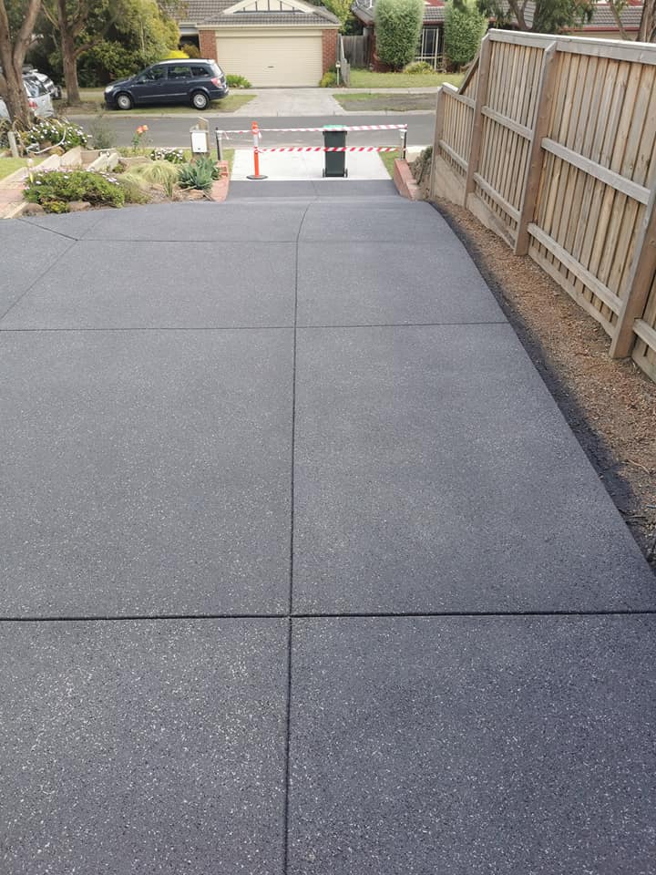 Imitation exposed aggregate concrete resurfacing driveway Melbourne finished surface