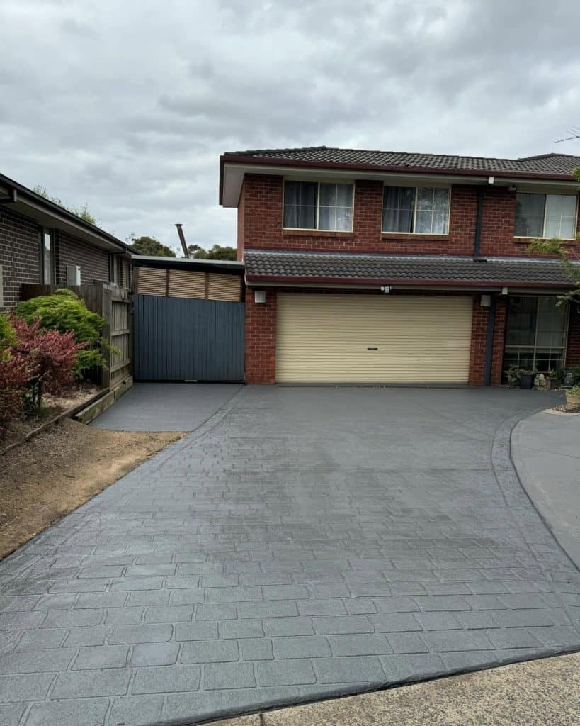 Colour sealed concrete driveway in Narre Warren