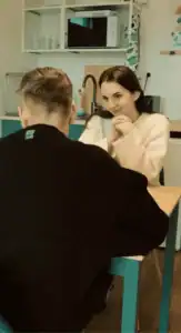 Füstifecske beszélgetős délután