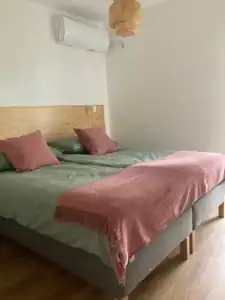 Füstifecske apartman hálószoba és kényelmes ágy
