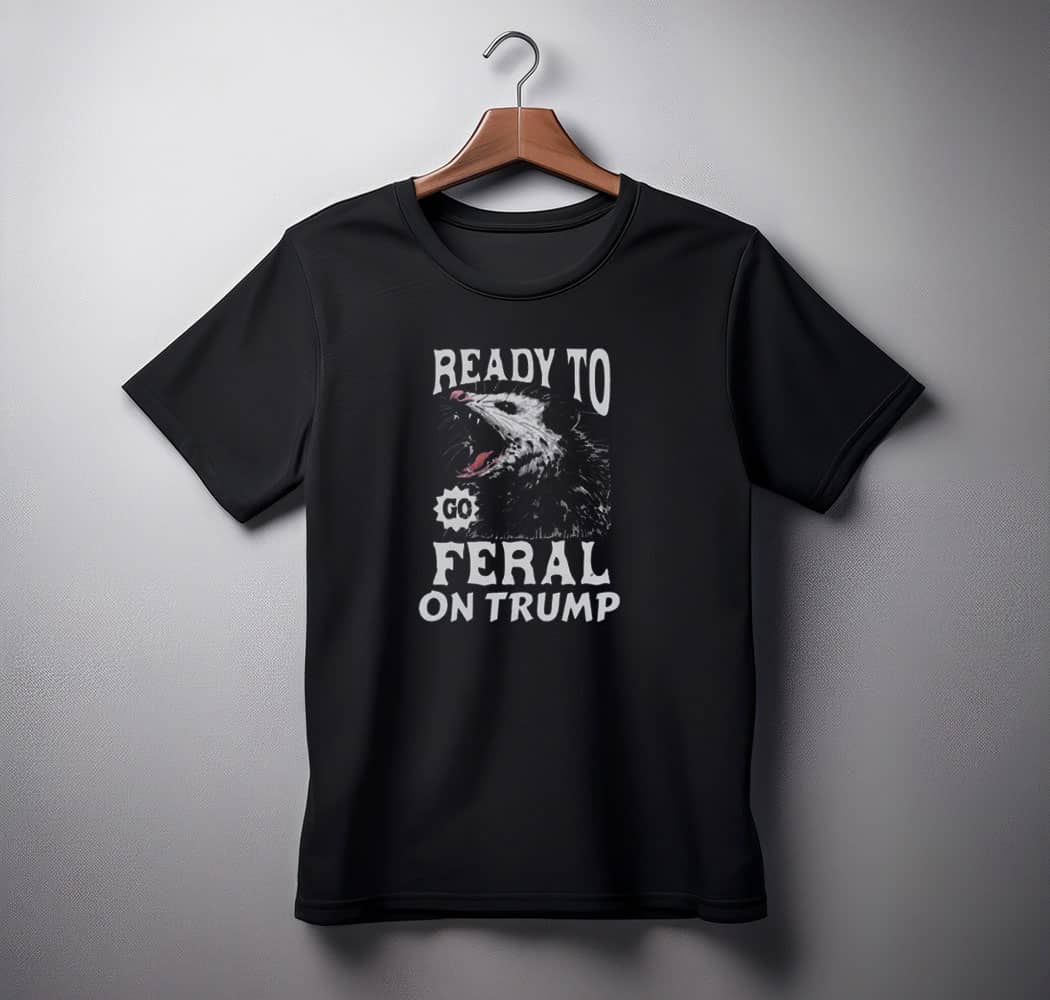 Funny Snarling Possum T-shirt