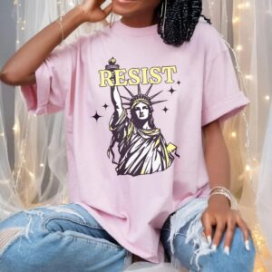 Statue Of Liberty Resist T-Shirt