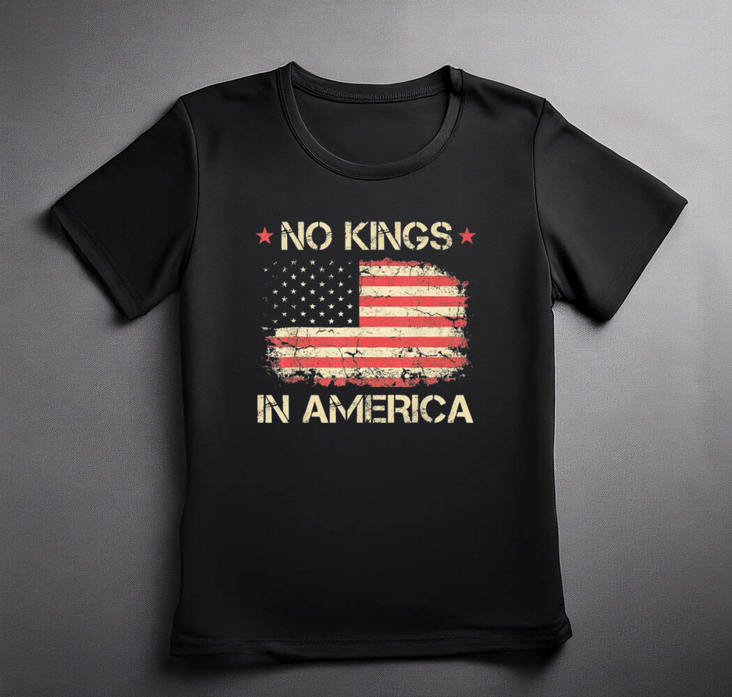 Vintage No Kings Fight Oligarchy Womans t-shirt