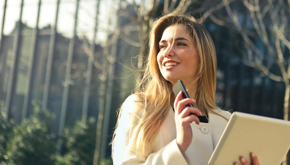 A woman starting a career with new realtor tips.