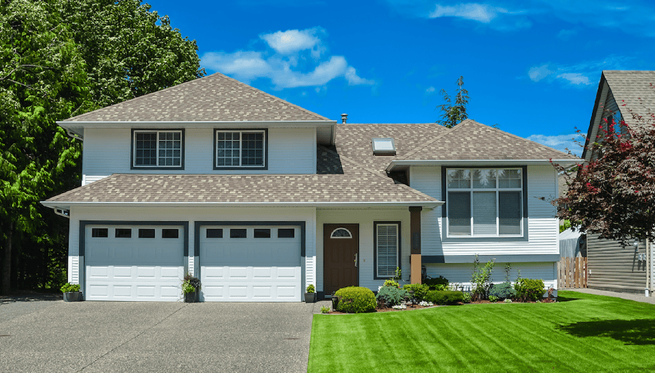 Curb Appeal 101 and tips for selling your home.