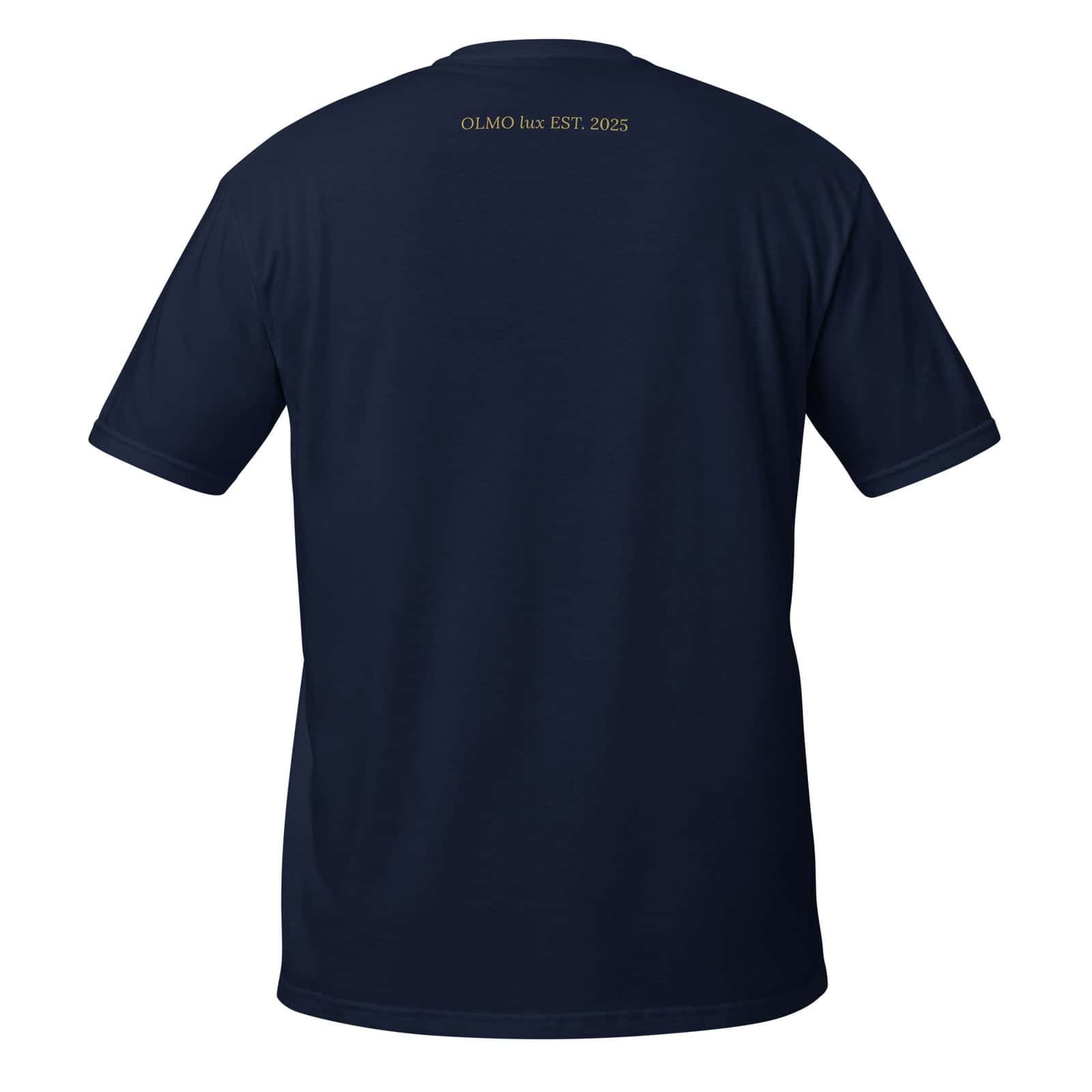 T-shirt marine brodé or avec logo OLMO lux, style élégant et moderne.