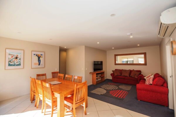 4 Bedroom Apartment – Banjo’s Way 1