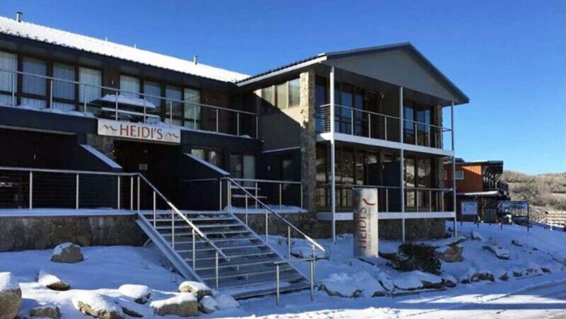3 Bedroom Apartment – Aspen Chalet, Heidi’s Apartments