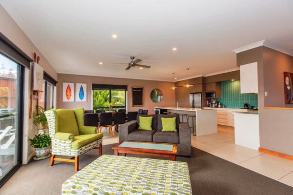 4 Bedroom House – Grandview