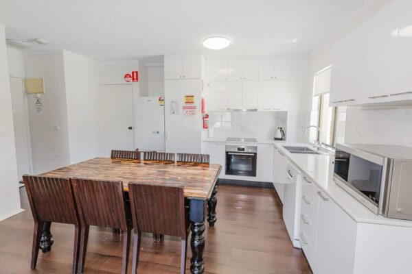 4 Bedroom Apartment – Alpine Mountain View 34