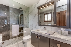 Bath renovations in Burlington and Oakville