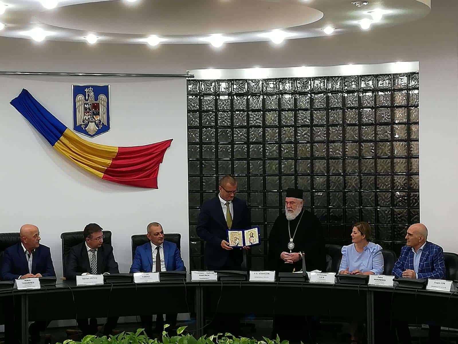 66130233 2277316469248528 4866043881596125184 n