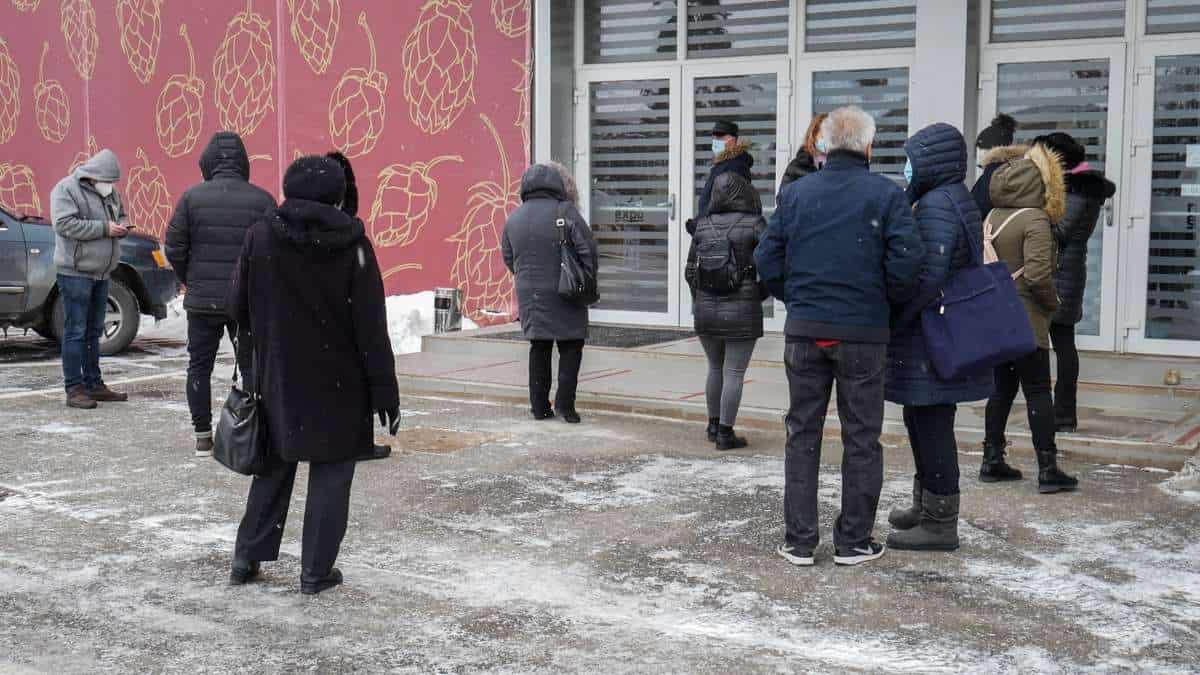 Cele mai frecvente întrebări despre vaccinarea anti Covid - Răspunsuri oficiale