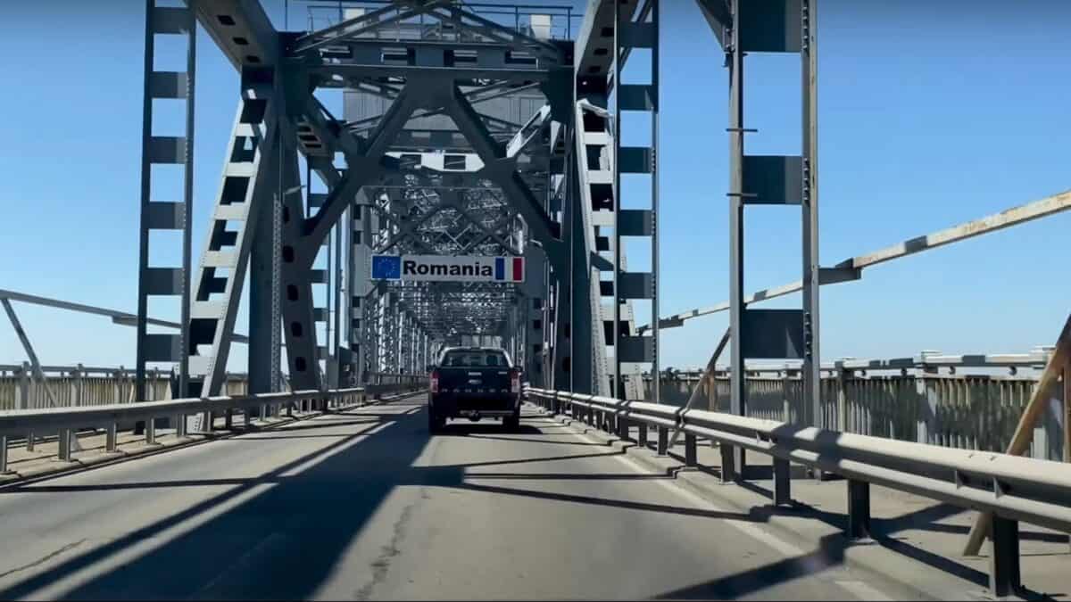 Circulația pe Podul Giurgiu-Ruse se închide pentru lucrări între 27 și 28 martie