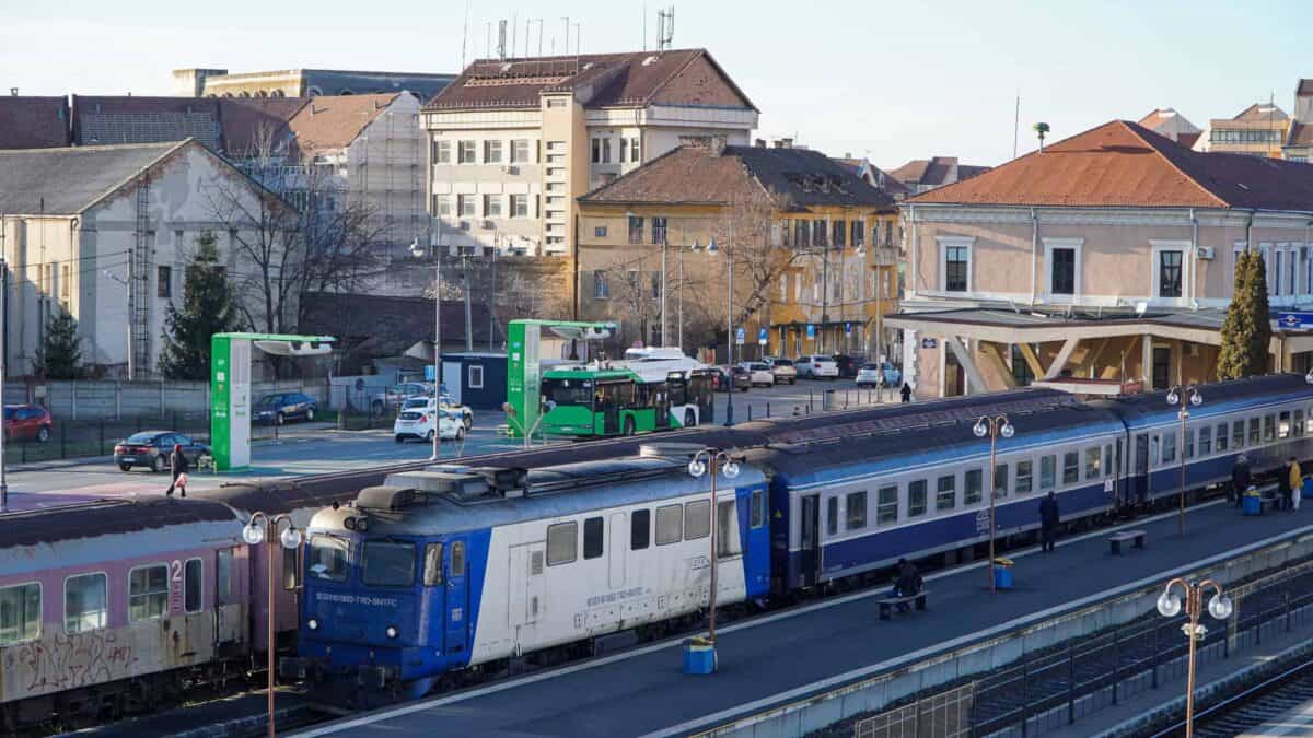 România trece la ora de vară în noaptea de sâmbătă spre duminică pe 30 martie 2025