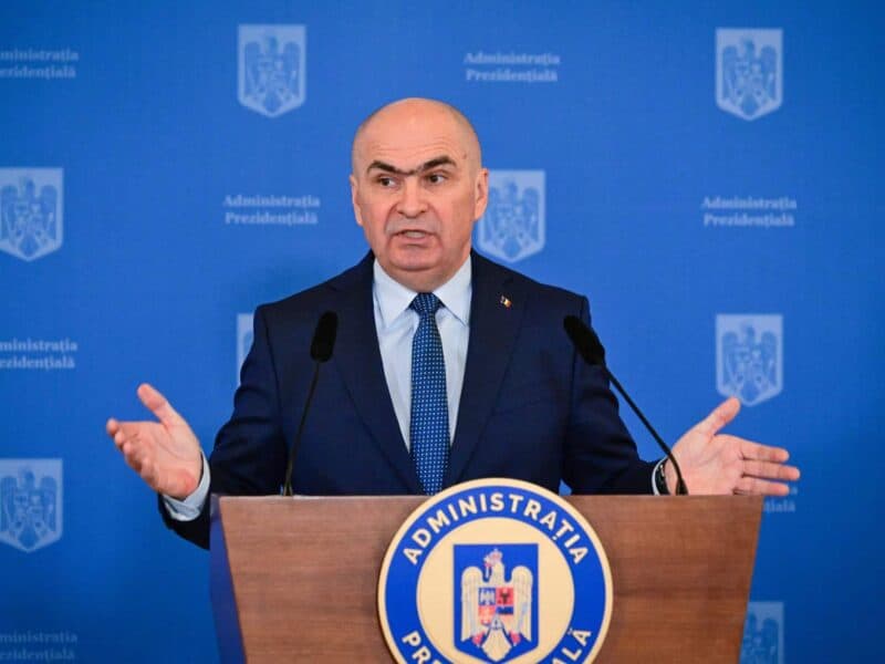 Ilie Bolojan va participa la înmormântarea Papei Francisc alături de lideri mondiali