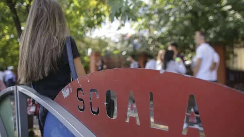 Vacanța de primăvară 2025 aduce break de 10 zile pentru elevi și profesori save date importante