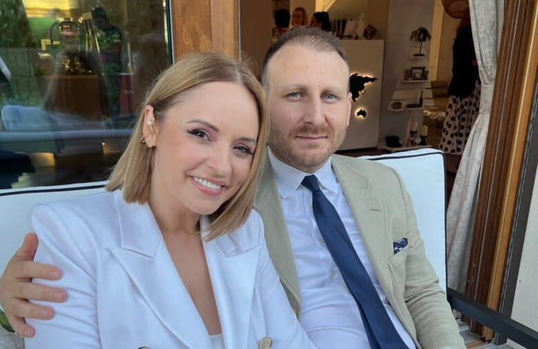 Andreea Marin confirmă despărțirea de Adrian Brîncoveanu după opt ani de relație discretă