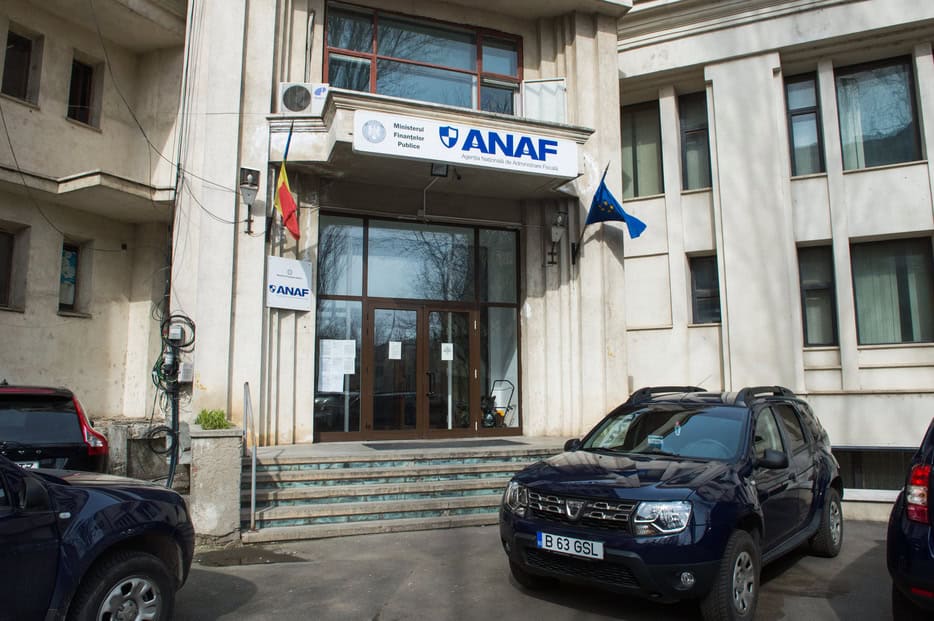 ANAF descoperă conflicte de interese la cinci angajați din Direcția Regională București