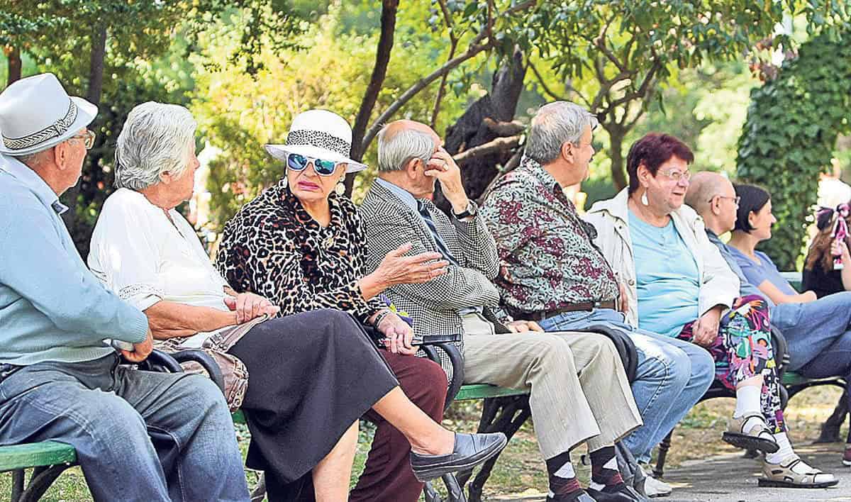 Scădere a beneficiarilor de pensii speciale în Timiș și discrepante mari între cuantumuri