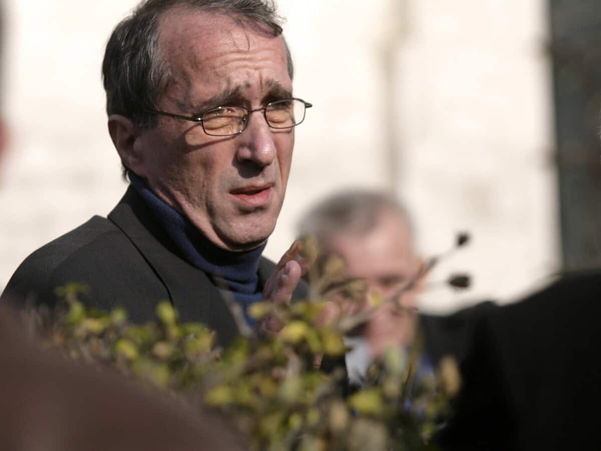 Valentin Ceaușescu în fața unei noi crize medicale și apeluri fără răspuns de la stat