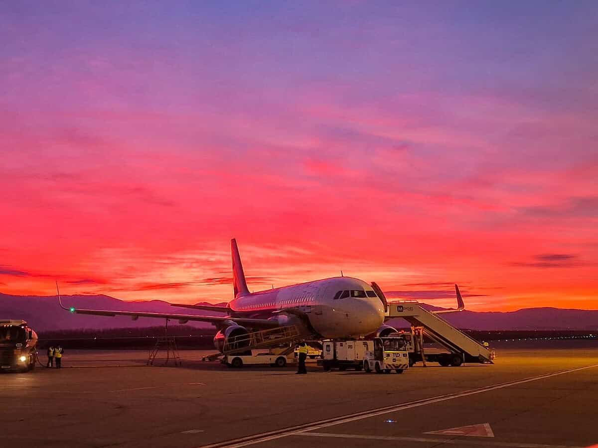 Duminica devine ziua ideală pentru rezervarea zborurilor economice