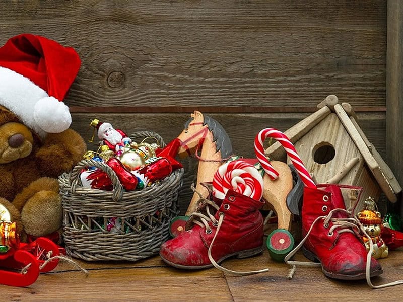 Românii sărbătoresc astăzi Sfântul Nicolae, simbol al generozității și bunătății