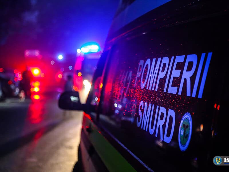 ambulanta smurd pompierii accident interventie noaptea isu bucuresti ilfov