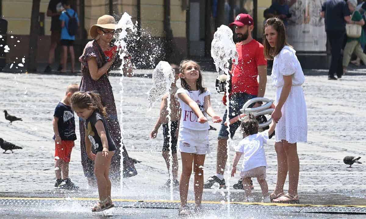 Anul 2025 marchează recorduri de căldură și secetă în România cu efecte devastatoare