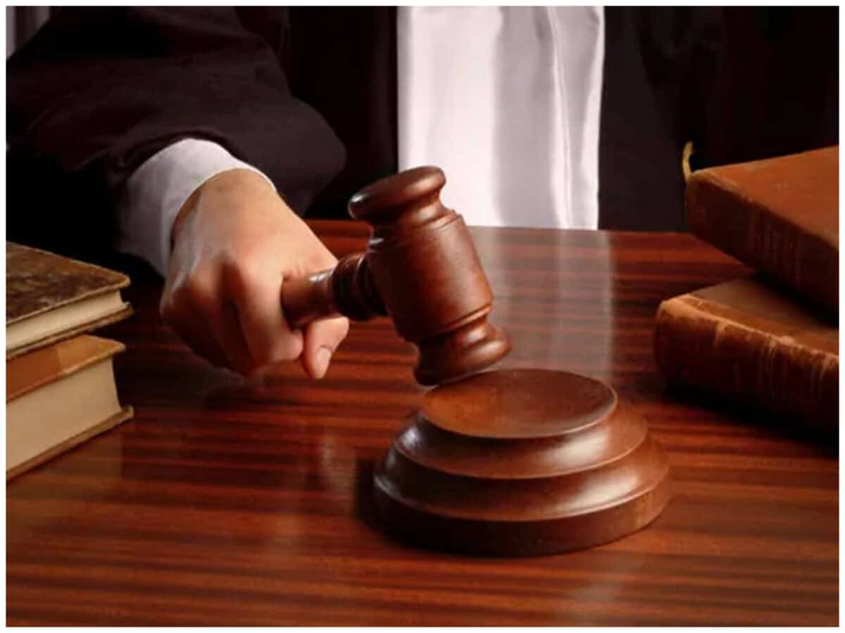 ciocanel judecator bun