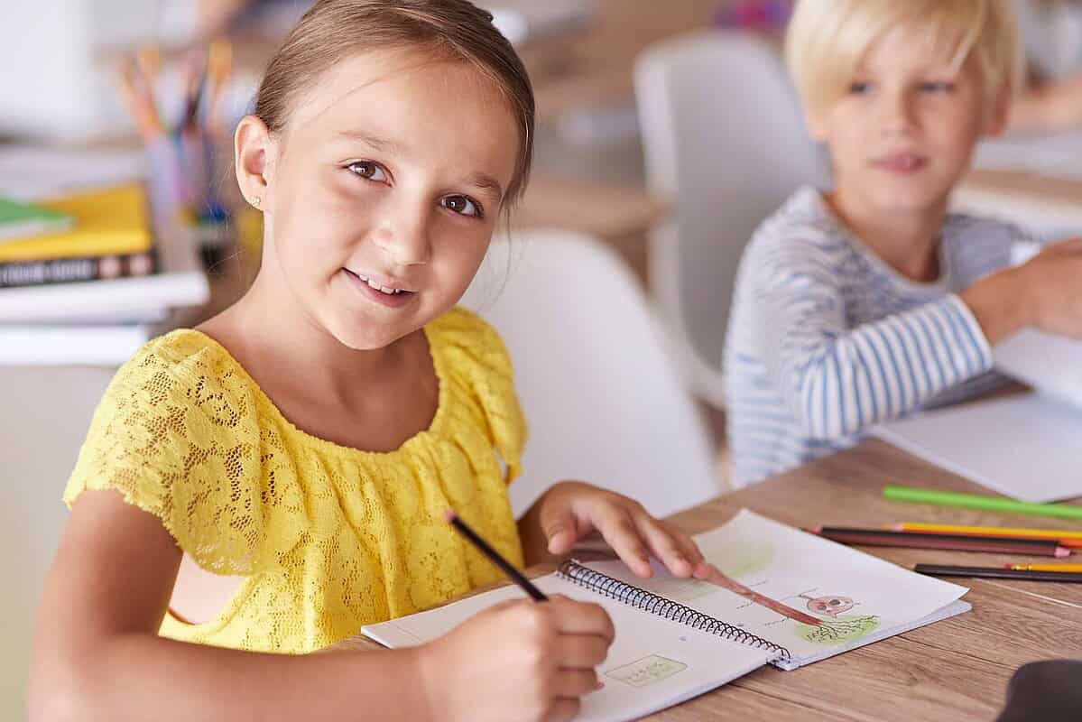 Calendarul înscrierii copiilor în clasa pregătitoare a fost aprobat de Ministerul Educației