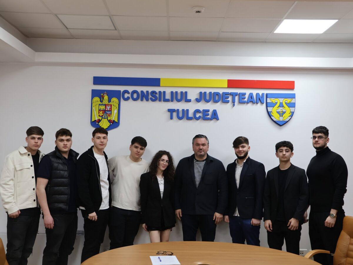 Parteneriat între Consiliul Județean Tulcea și Consiliul Județean al Elevilor pentru proiecte educaționale