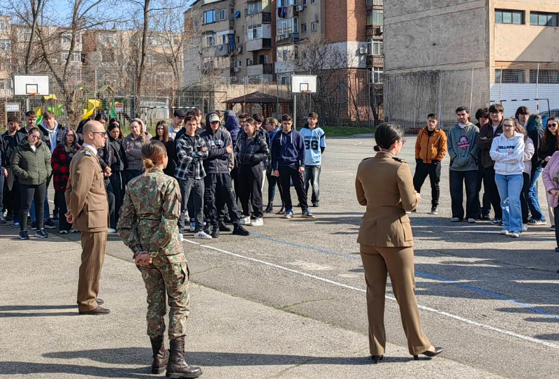 activitate centrul millitar judetean TL