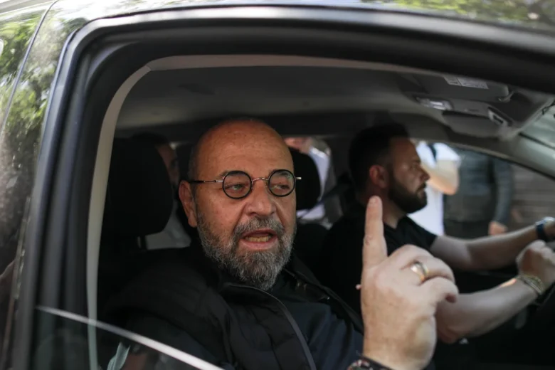 Piedone recunoaște că a condus aproape zece ani fără permis înainte de a obține unul legal