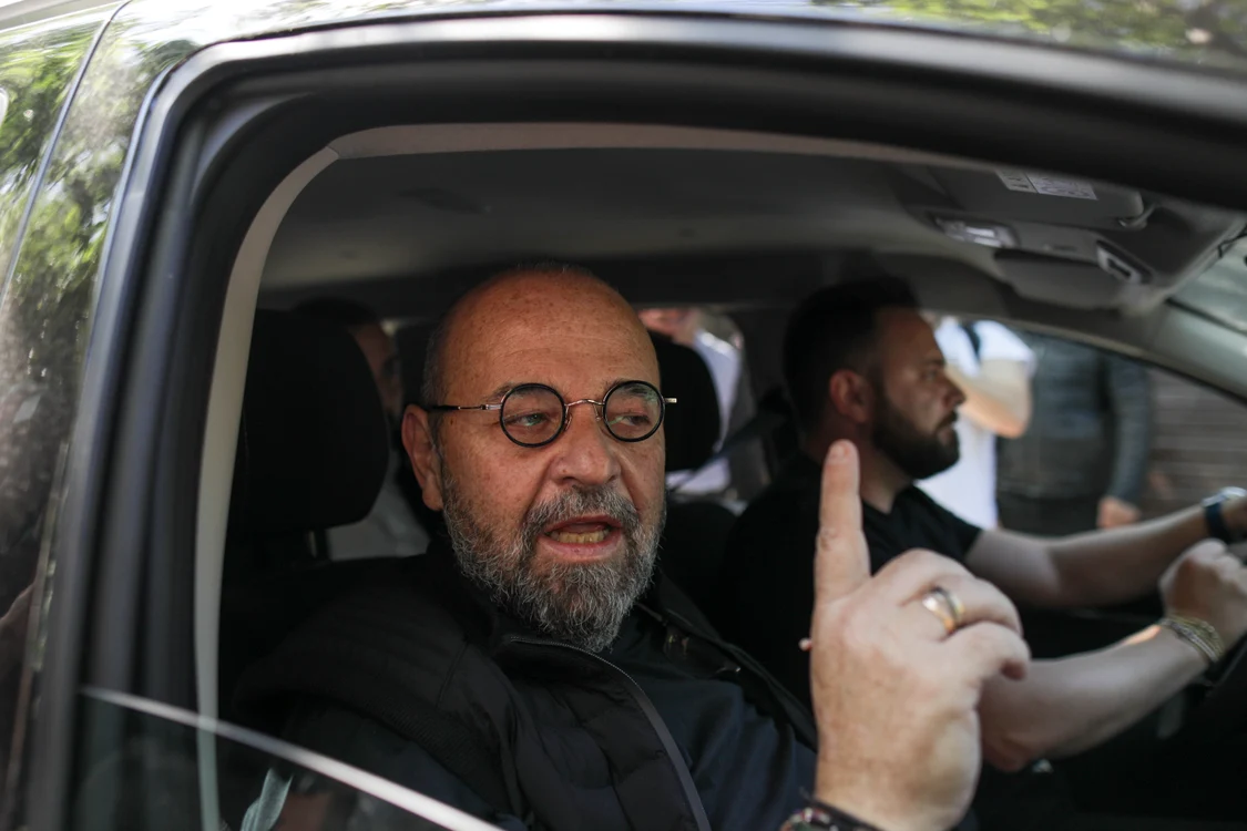 Piedone recunoaște că a condus aproape zece ani fără permis înainte de a obține unul legal