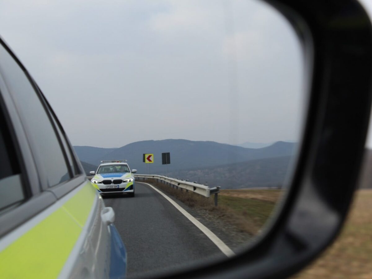 Poliția a ieșit pe teren în județul Tulcea: controale pentru ordine publică, acțiuni în școli și avertismente pentru șoferi