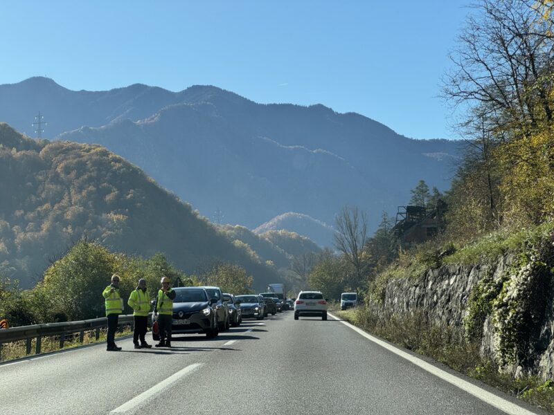 Restricții temporare pe DN 7 din cauza lucrărilor de infrastructură și protecție a mediului