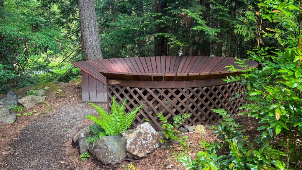 Administration Outdoor Seating Circle