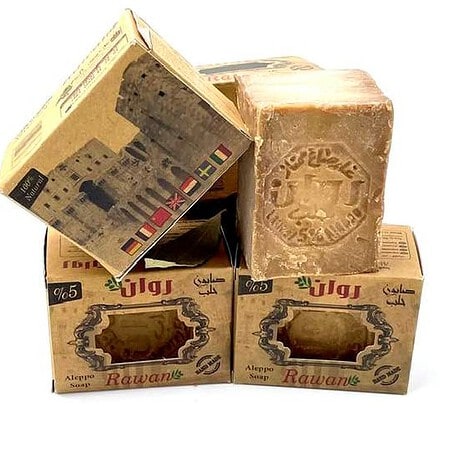 Alepposeife 4 Jahre Reifezeit - 95% Olivenöl/5% Lorbeeröl