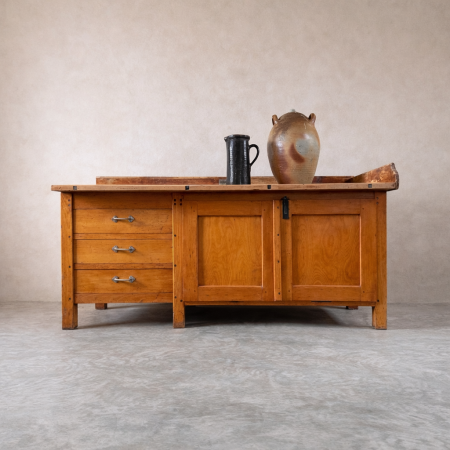 1940’s Vintage Bakery Table