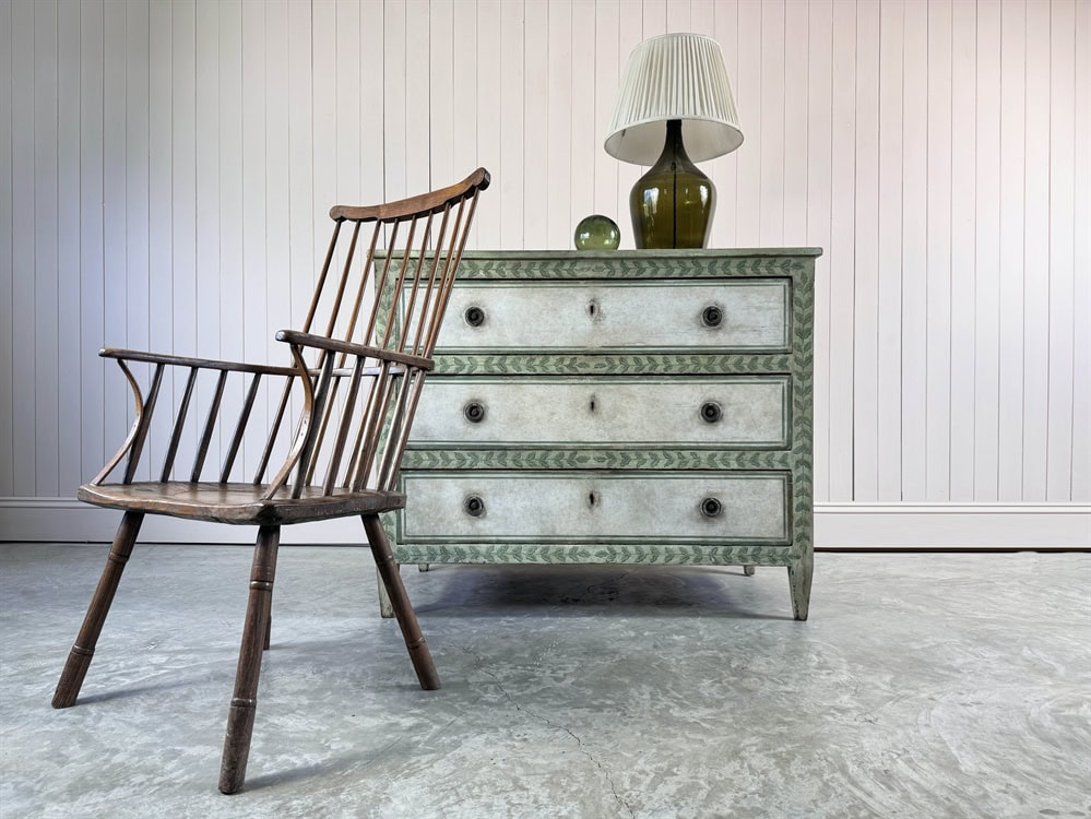 Italian Chest of Drawers - Image 7