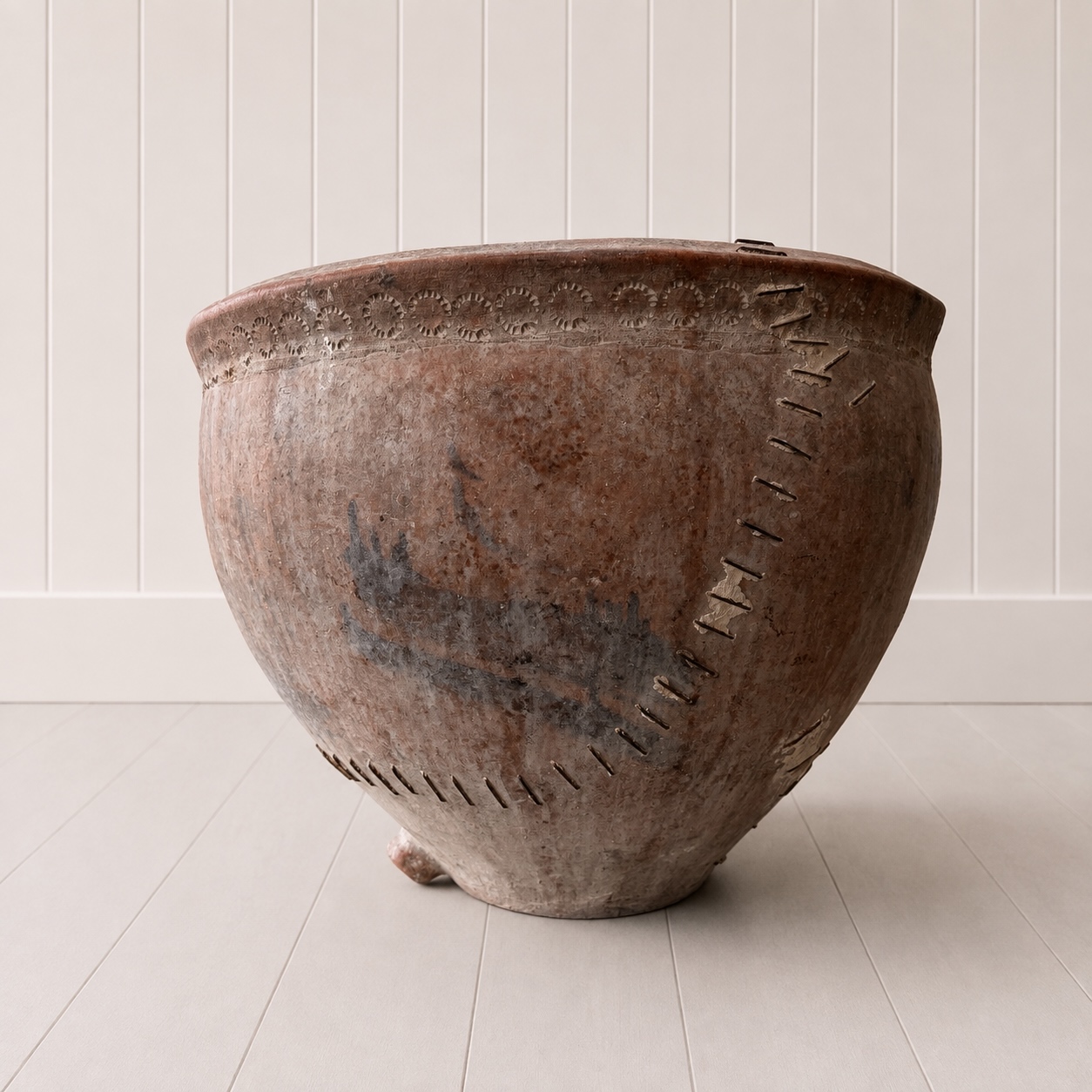 Antique Spanish Stitched Cosi Pot - Image 6